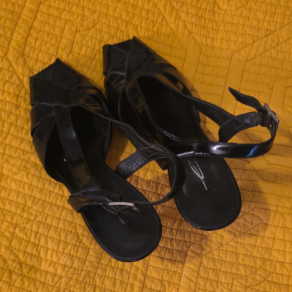 Chic Black Women's Sandals